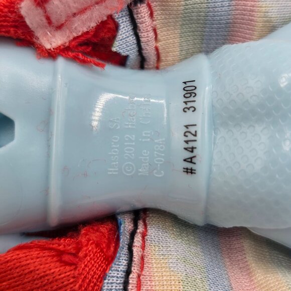 My Little Pony Equestria Girls Rainbow Dash 9" Fashion Doll - Picture 5 of 6